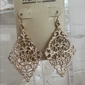 Francesca's Collections Gold Filigree Earrings